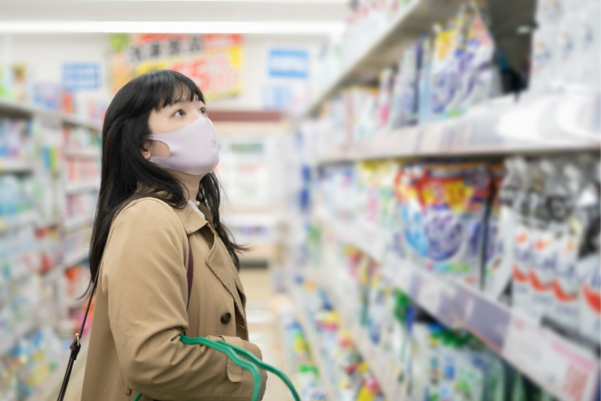 Picturechinesewoman | FXGT 円高でメリットのある業種や銘柄がある