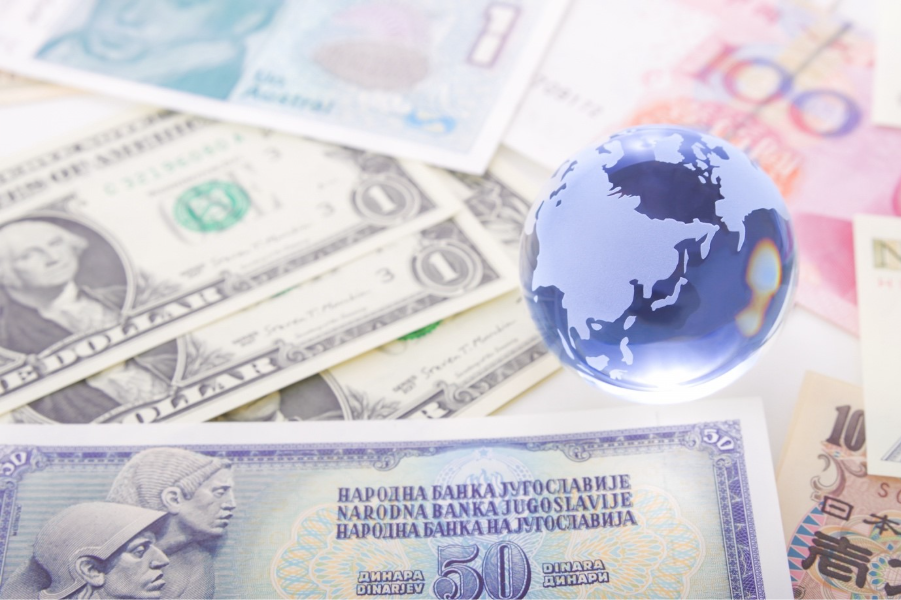 現在の基軸通貨は米ドル